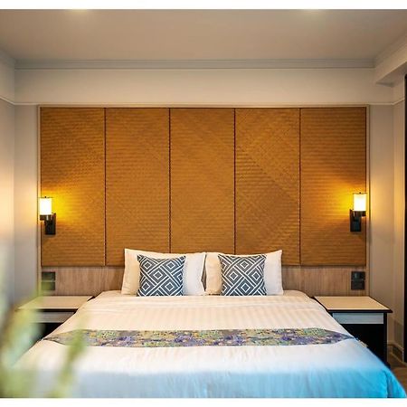 Karnmanee Palace Hotel Bangkok Esterno foto