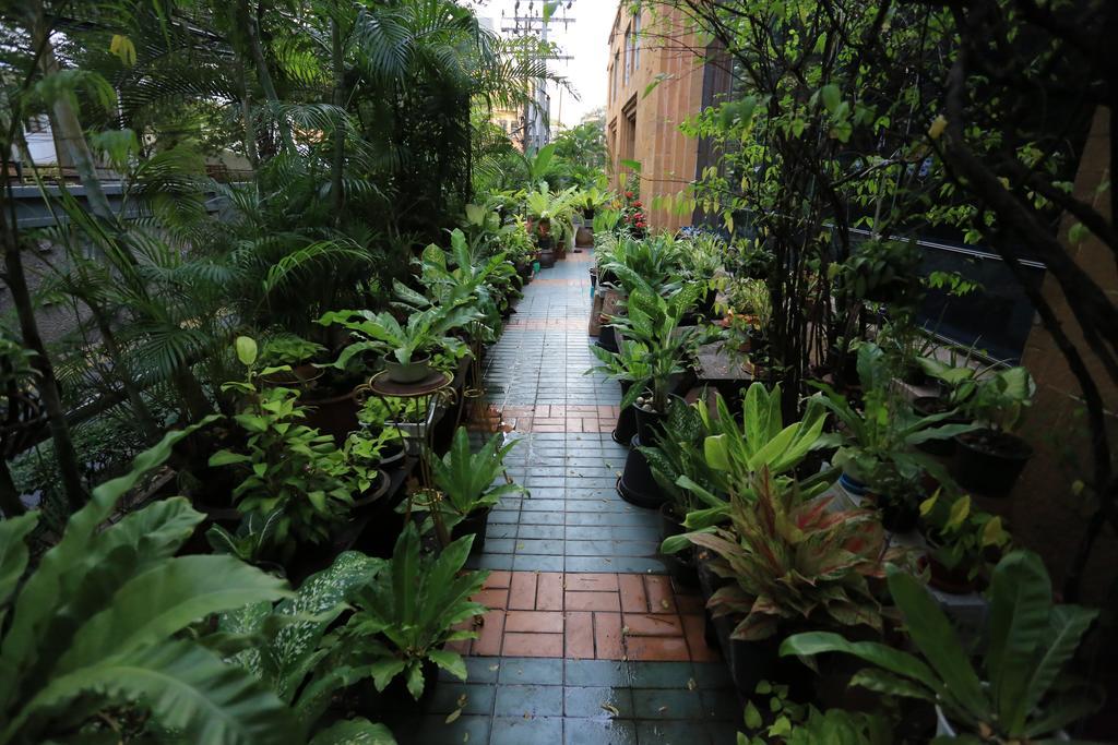 Karnmanee Palace Hotel Bangkok Esterno foto
