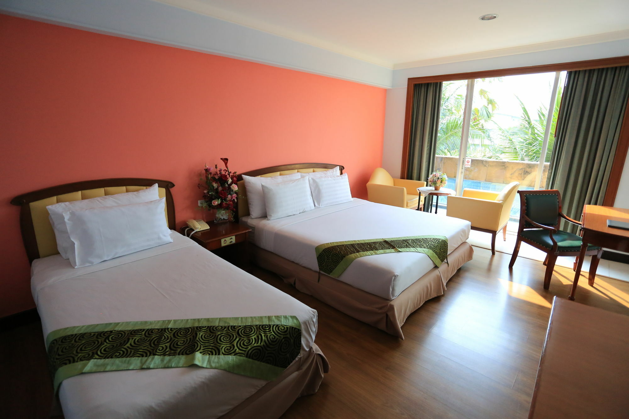 Karnmanee Palace Hotel Bangkok Esterno foto