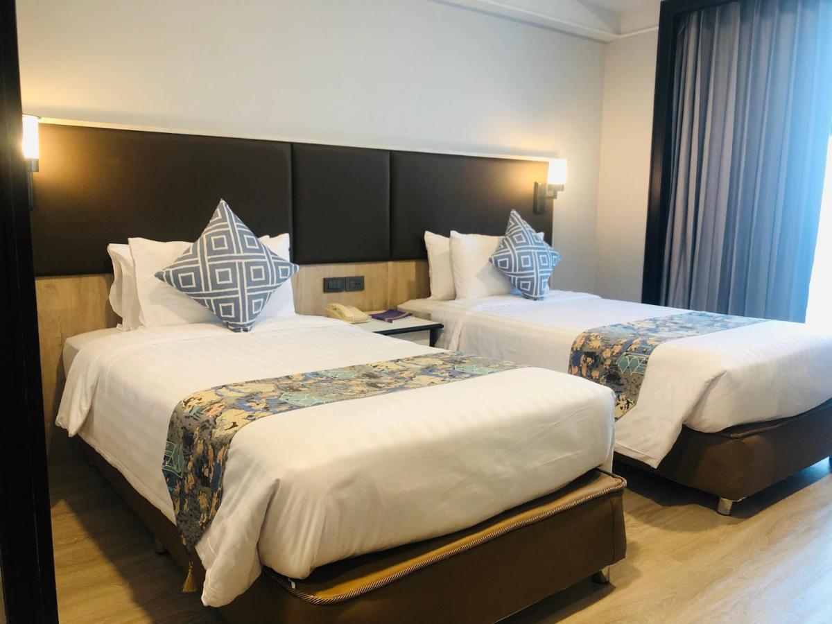 Karnmanee Palace Hotel Bangkok Esterno foto